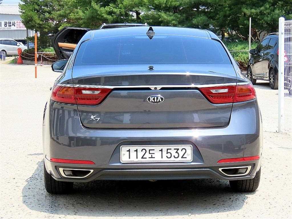 KIA K7 - Vista 6