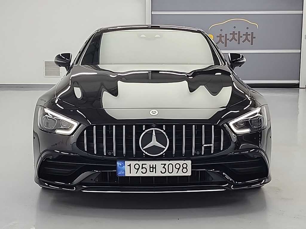 Mercedes Benz AMG GT - Vista 2