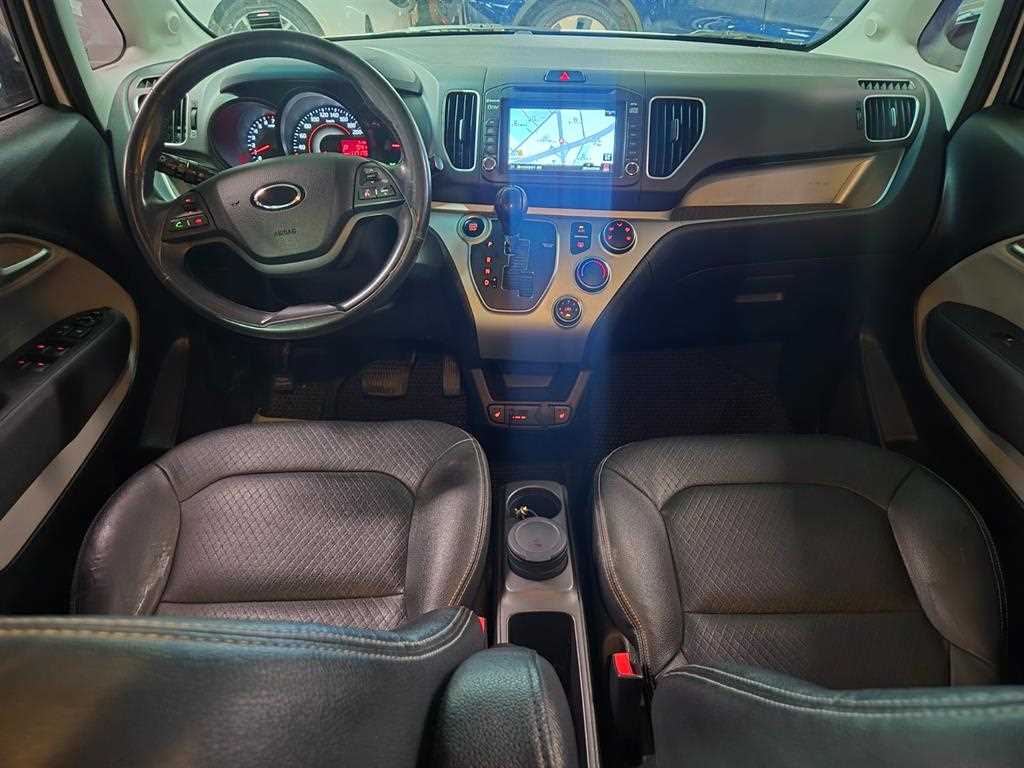 KIA Ray - Vista 10