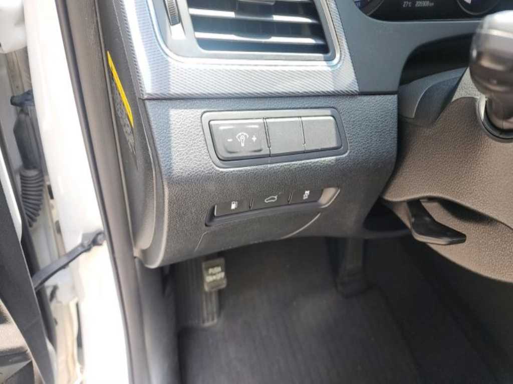 HYUNDAI Sonata 2016 Blanco - Importación desde Corea - HF Imports Iquique - Foto 19