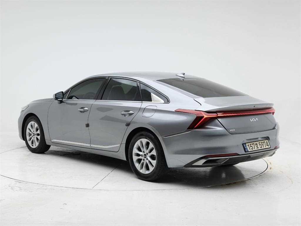 KIA K8 - Vista 6
