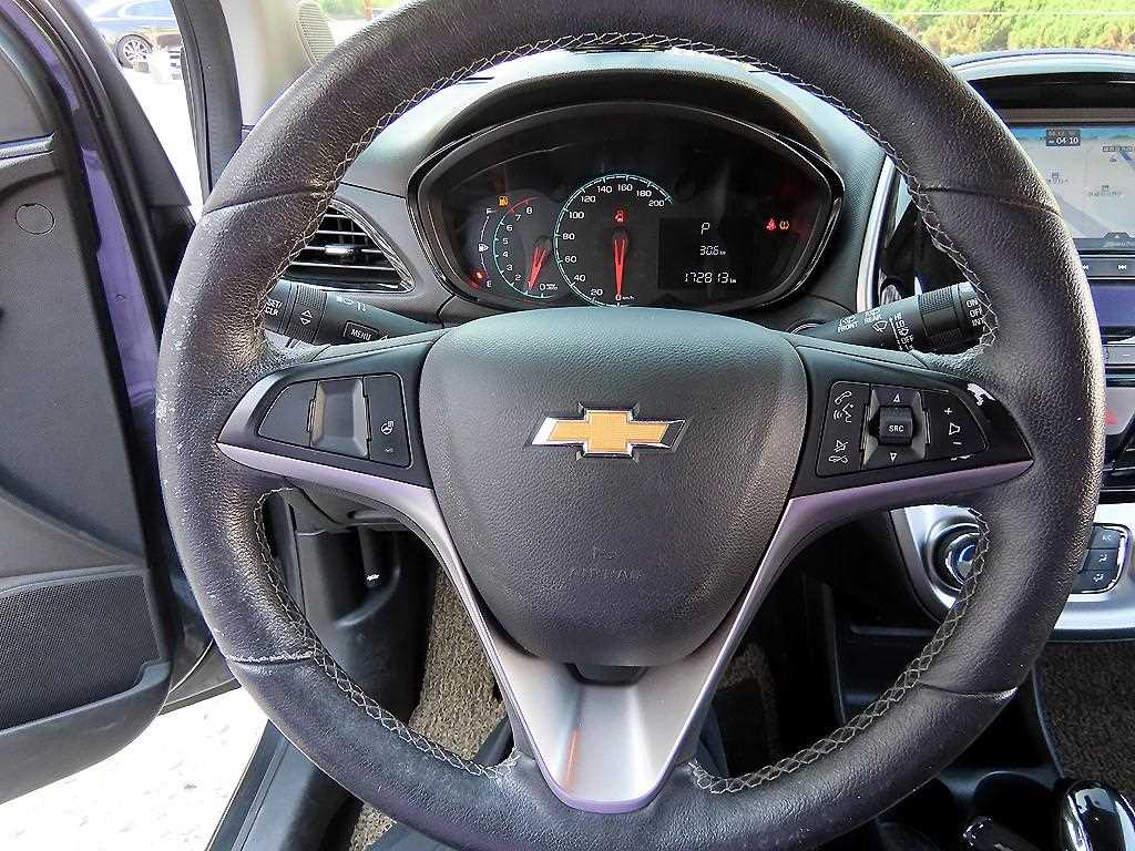 Chevrolet Spark - Vista 10