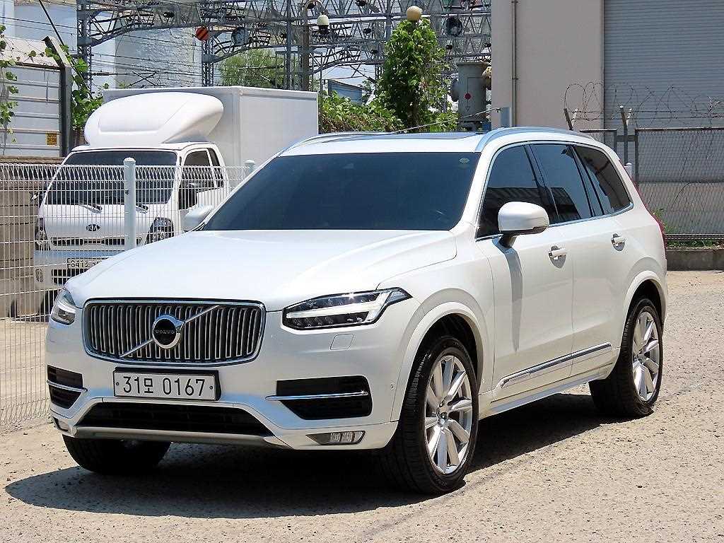 Volvo XC90 - Vista 2
