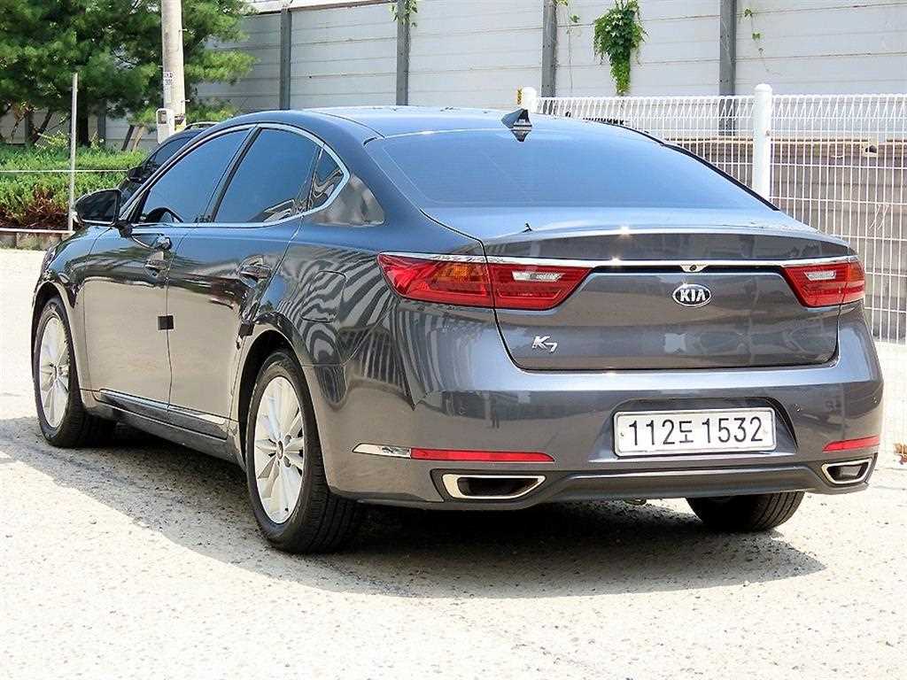 KIA K7 - Vista 3