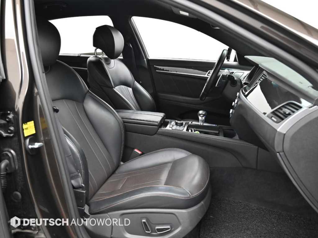 Genesis G80 - Vista 12