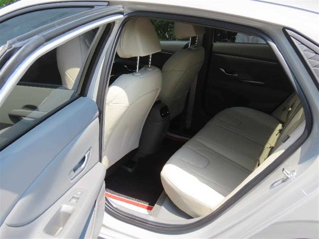 HYUNDAI Avante 2023 Gris - Importación desde Corea - HF Imports Iquique - Foto 16