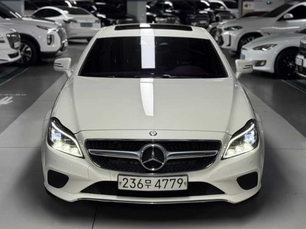 Mercedes Benz CLS Class 2016 Blanco - Importación desde Corea - HF Imports Iquique - Foto 1