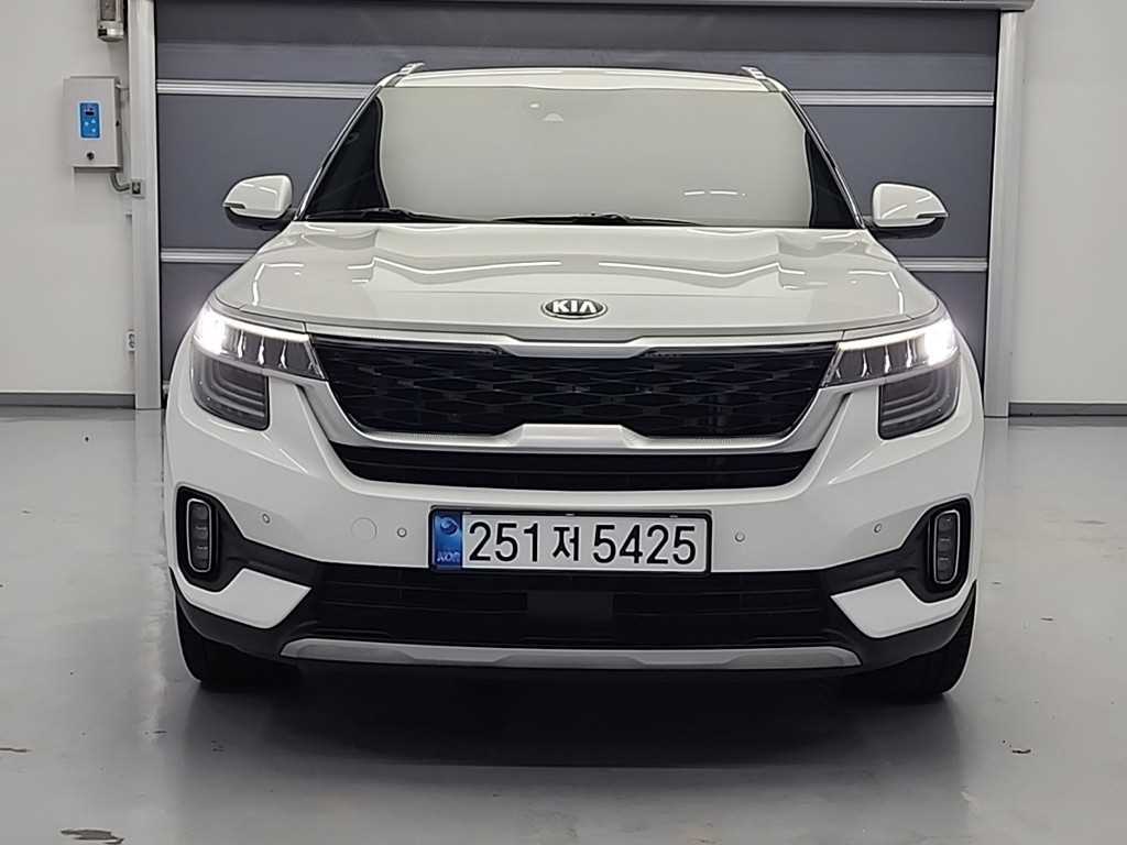 KIA Seltos - Vista 2
