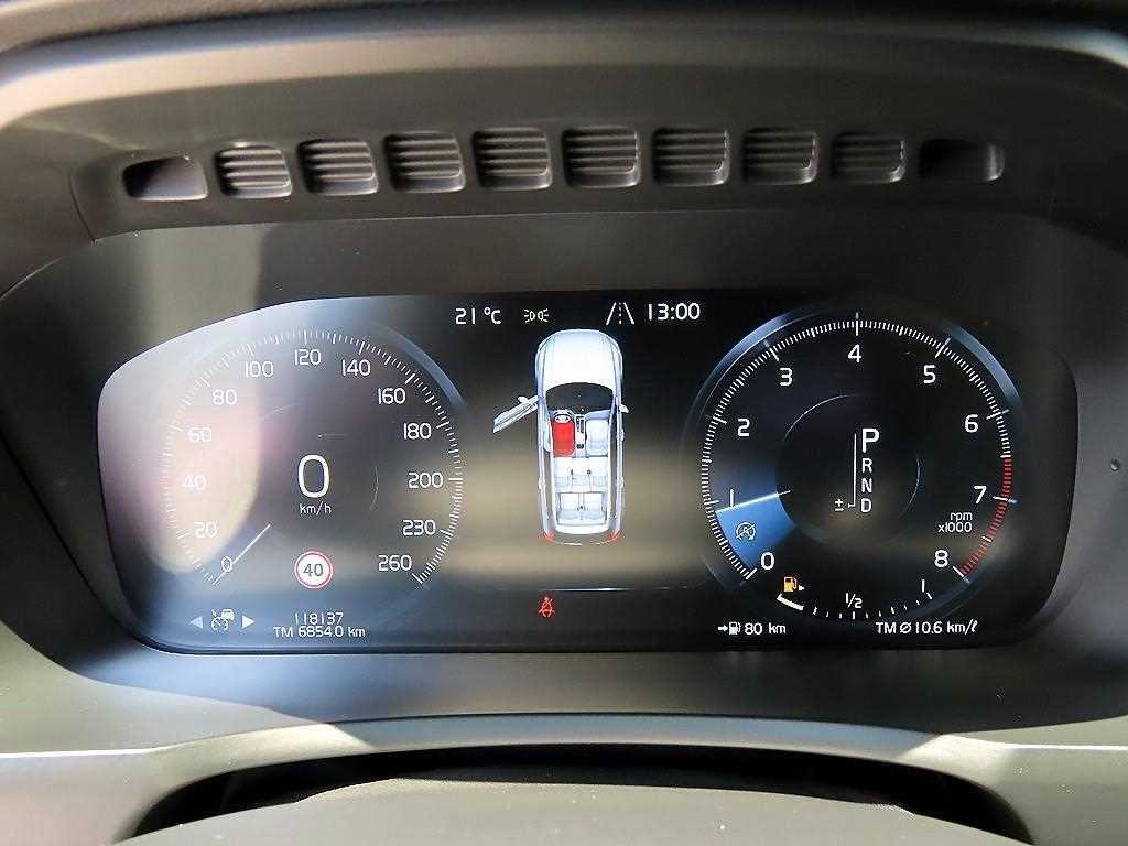 Volvo XC90 - Vista 11