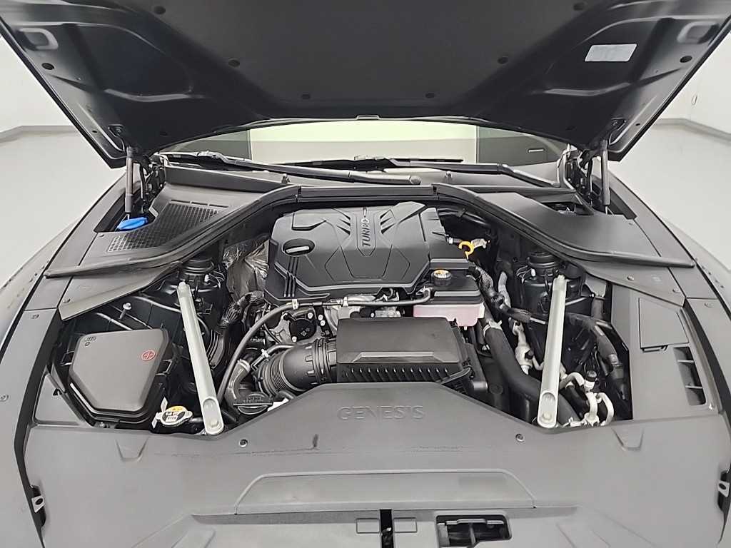 Genesis G80 - Vista 7