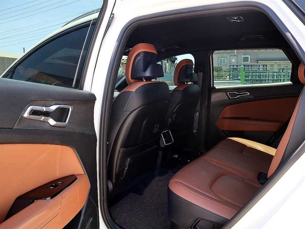 KIA Sportage - Vista 9