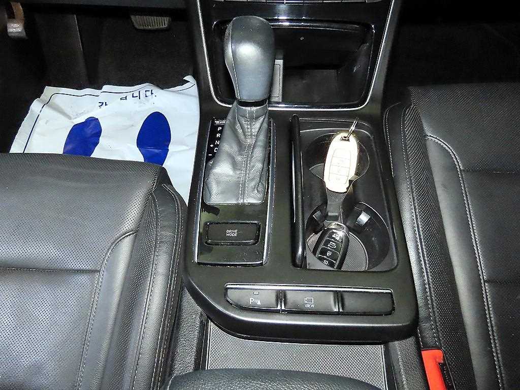 HYUNDAI Grandeur 2017 Negro - Importación desde Corea - HF Imports Iquique - Foto 14