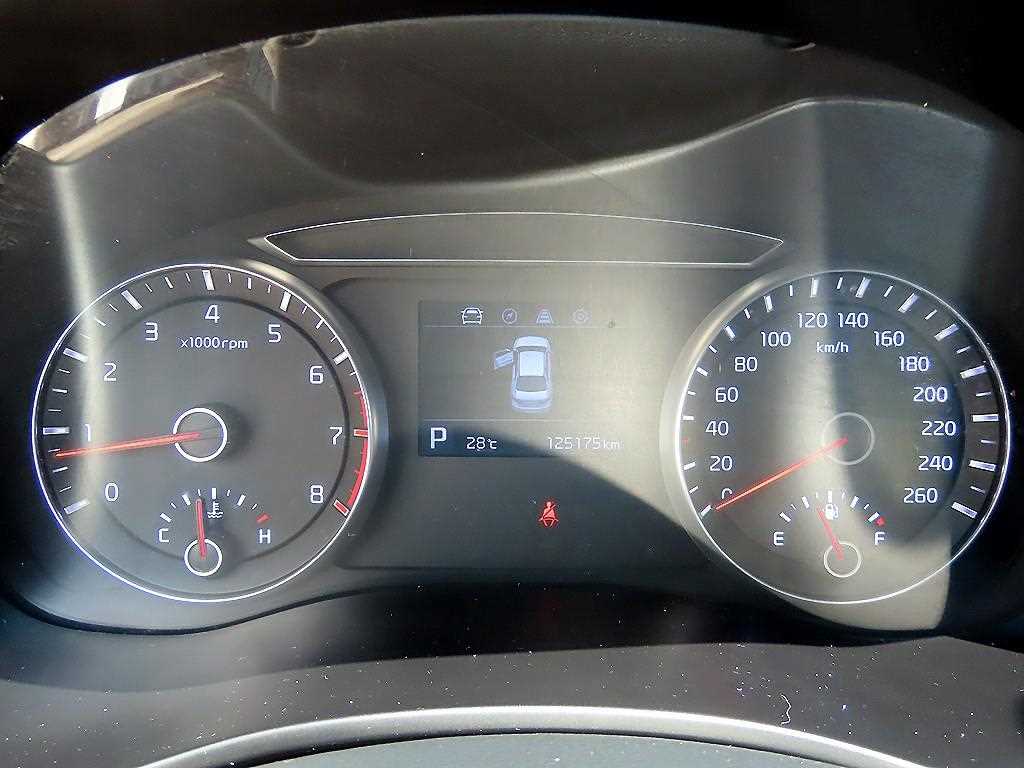 KIA K7 - Vista 11