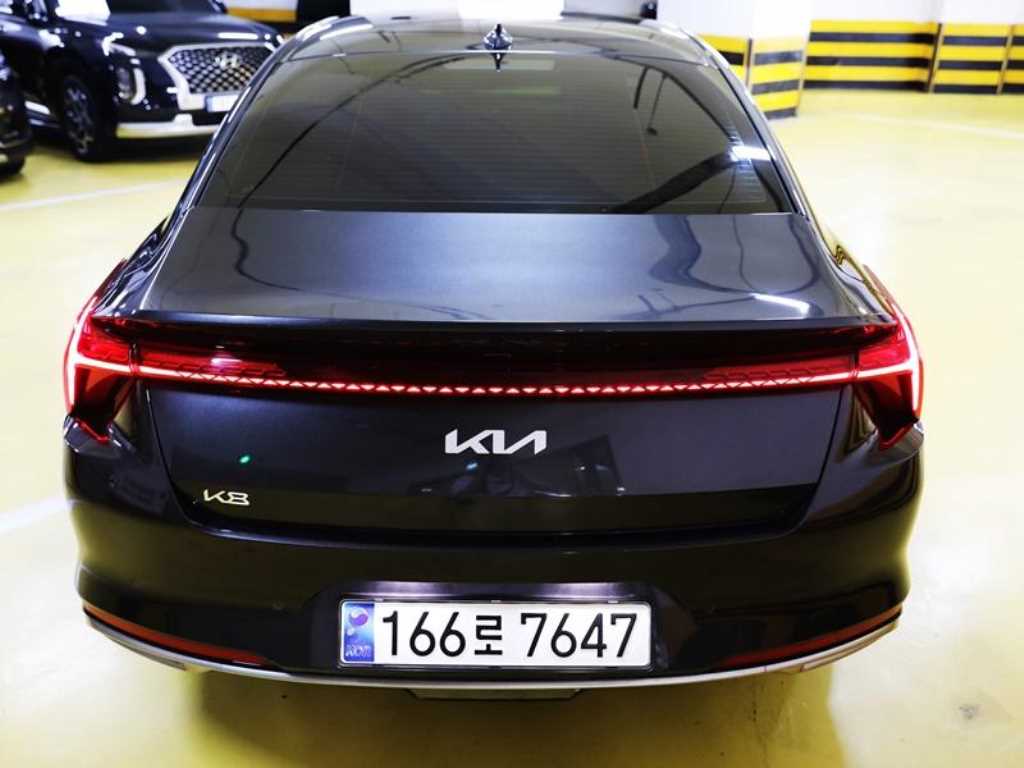 KIA K8 - Vista 7
