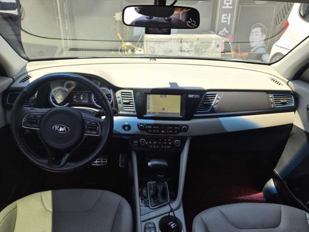 KIA Niro 2016 Azul - Importación desde Corea - HF Imports Iquique - Foto 15