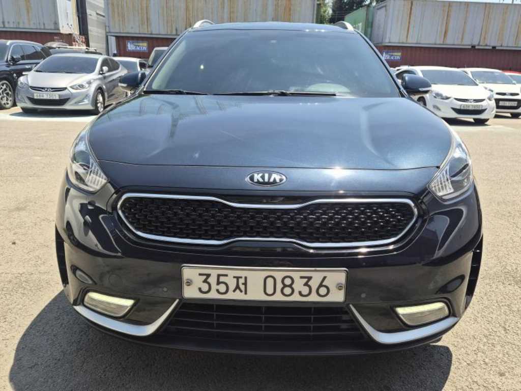 KIA Niro 2016 Azul - Importación desde Corea - HF Imports Iquique - Foto 1