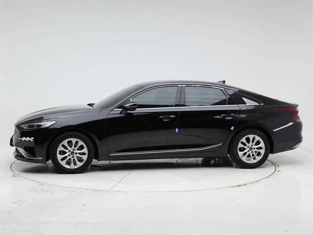 KIA K8 - Vista 3
