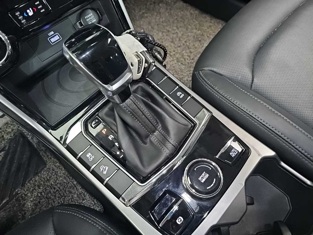 Ssangyong Korando - Vista 10