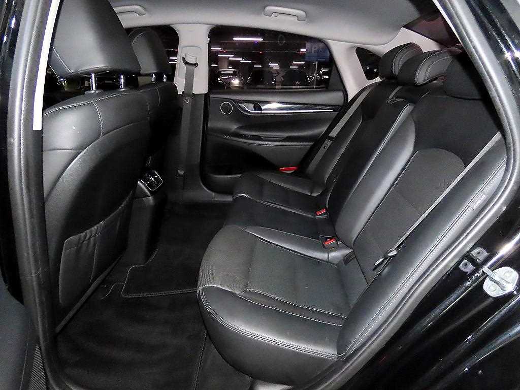 HYUNDAI Grandeur - Vista 9