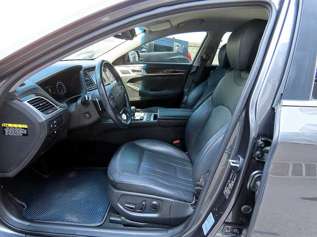 Genesis G80 - Vista 7