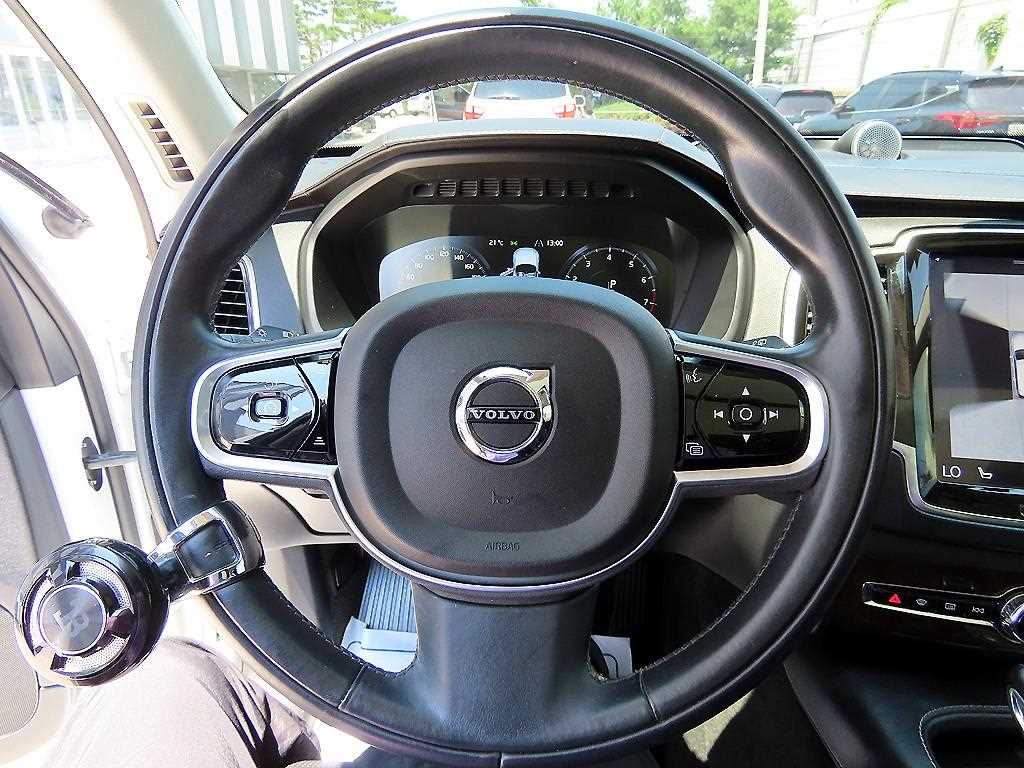 Volvo XC90 - Vista 10