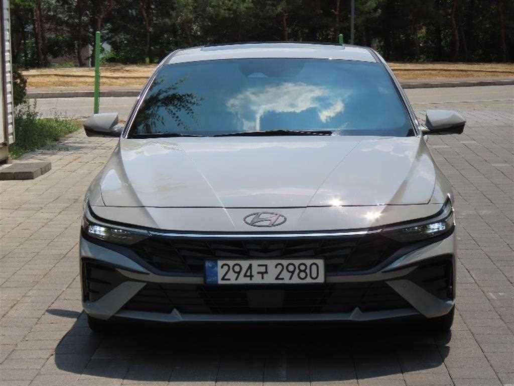 HYUNDAI Avante 2023 Gris - Importación desde Corea - HF Imports Iquique - Foto 1