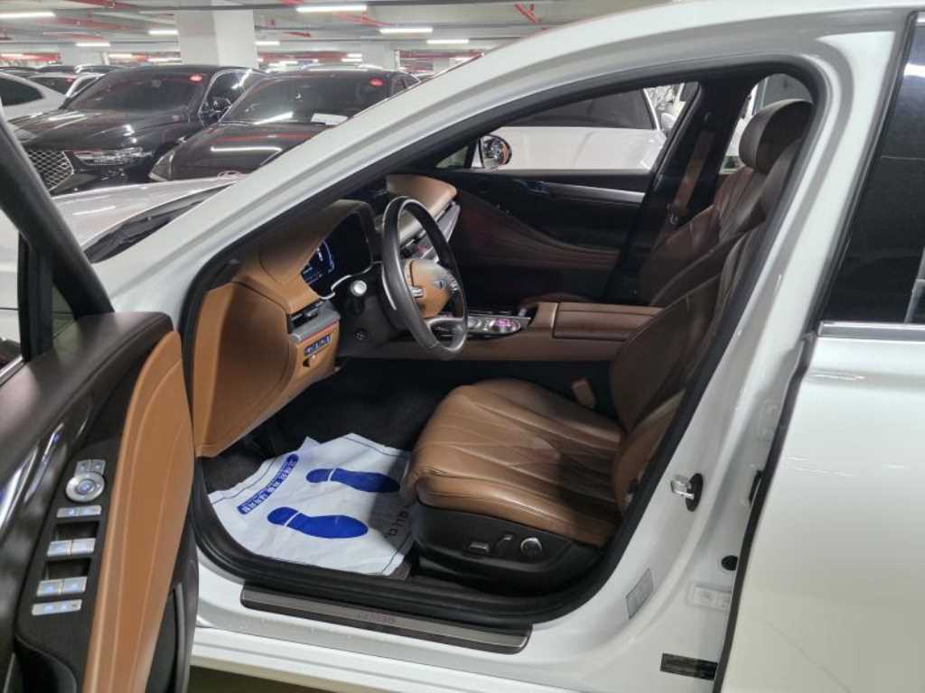 Genesis G80 - Vista 7