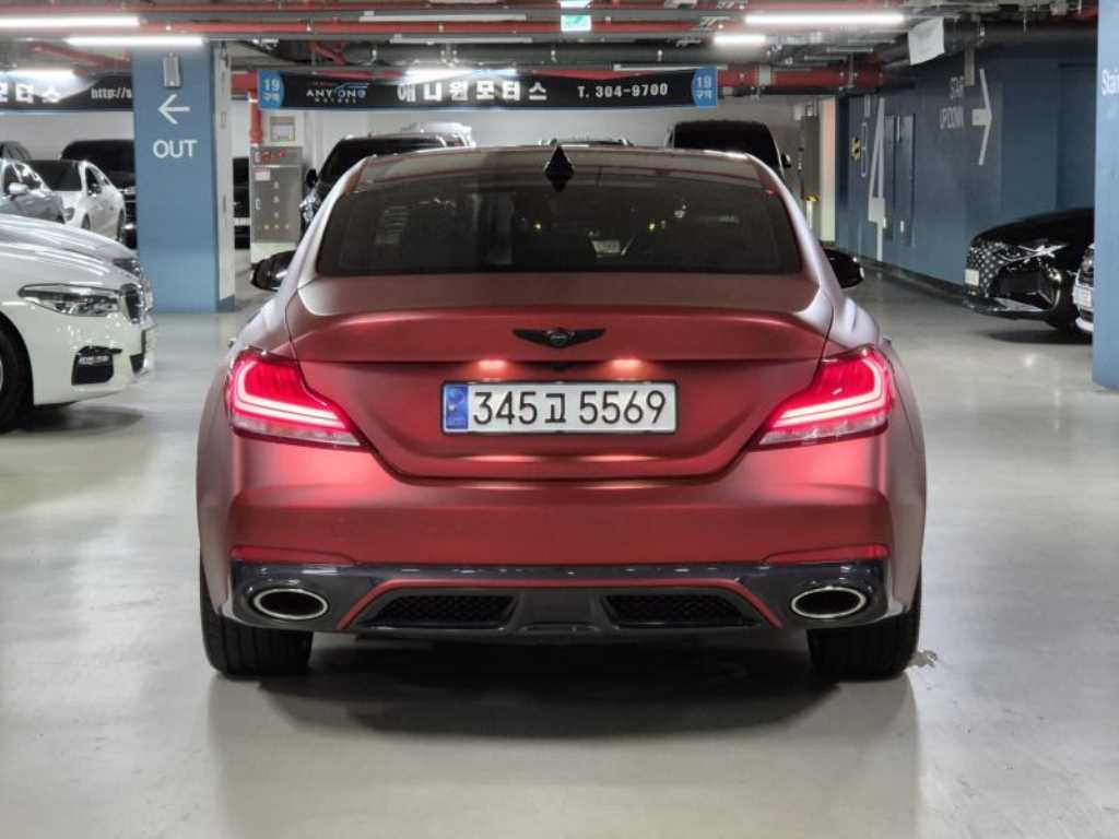 Genesis G70 - Vista 6