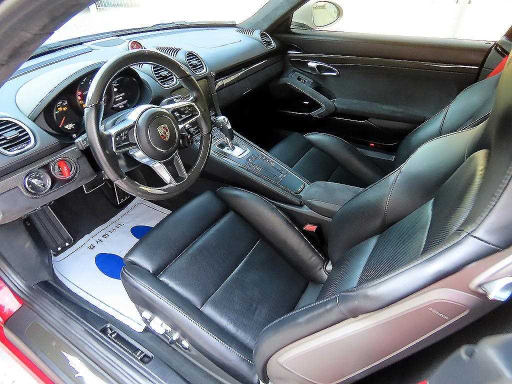 Porsche 718 - Vista 8