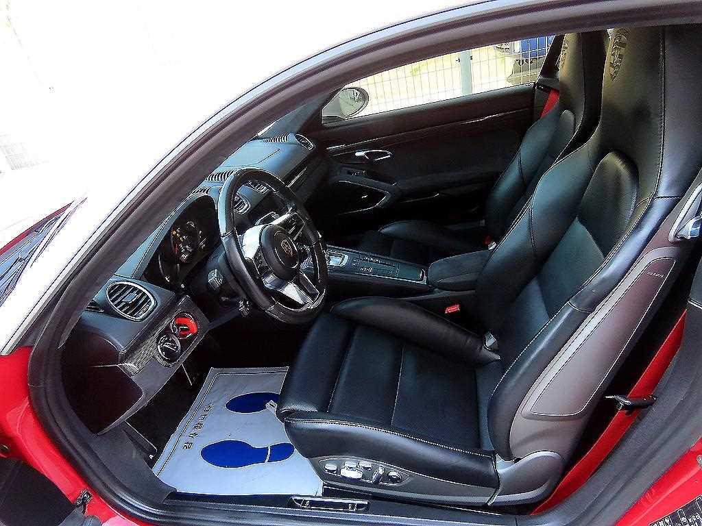 Porsche 718 - Vista 7