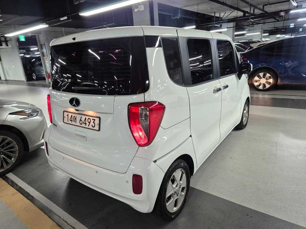 KIA Ray - Vista 2