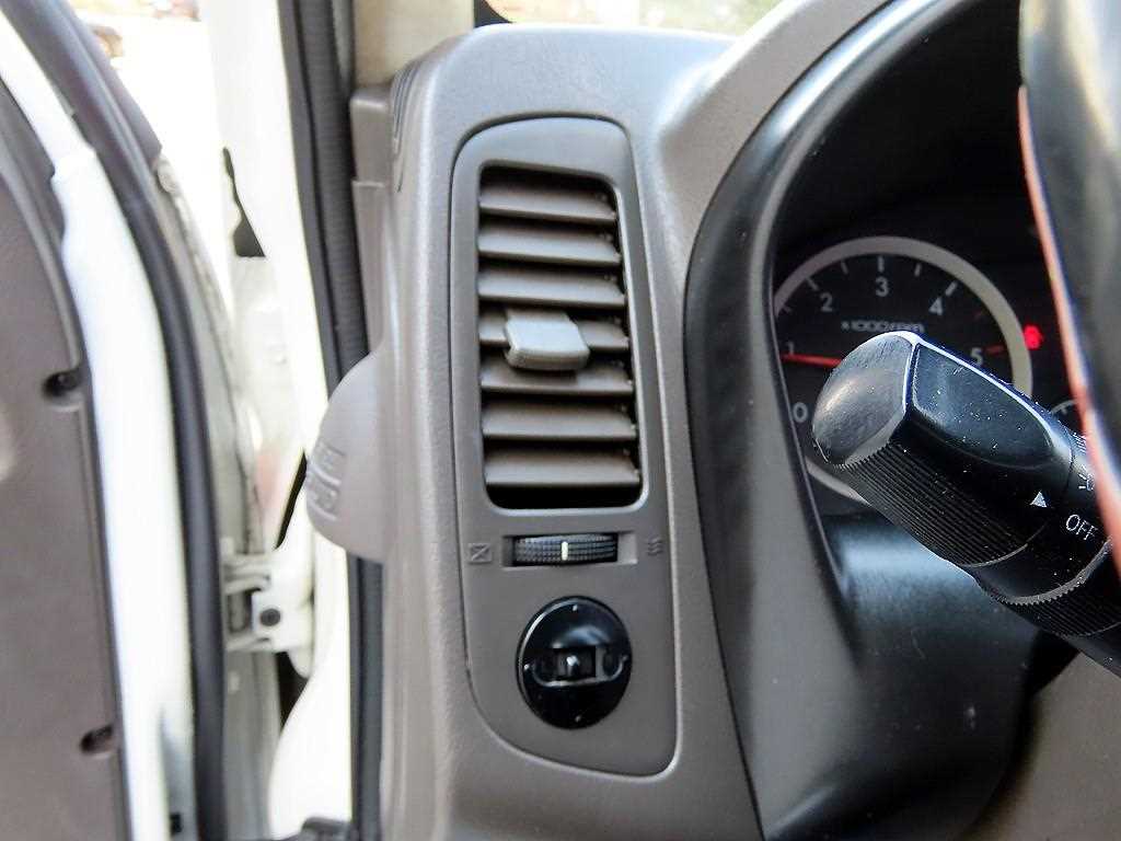 Small Truck Cargo (small) 2015 Blanco - Importación desde Corea - HF Imports Iquique - Foto 14