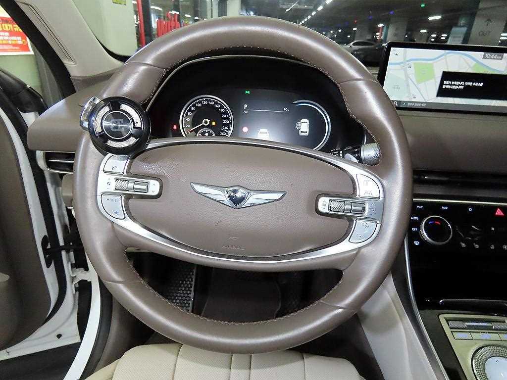 Genesis GV80 - Vista 10