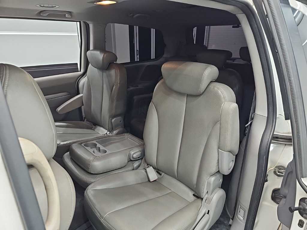 KIA Carnival 2012 - Importación desde Corea - HF Imports Iquique - Foto 14