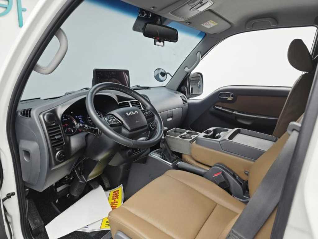 Small Truck Normal Box(High Deck) 2024 Blanco - Importación desde Corea - HF Imports Iquique - Foto 13
