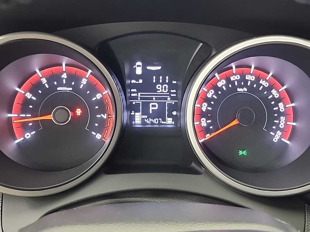 Ssangyong Tivoli - Vista 8
