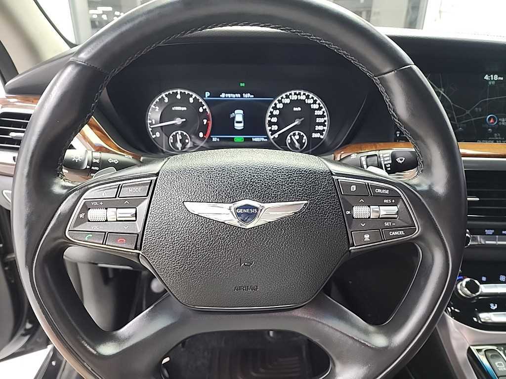 Genesis EQ900 - Vista 11