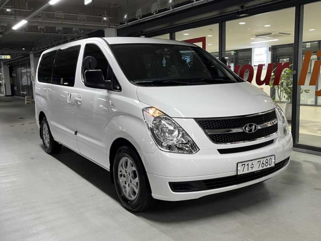 HYUNDAI Starex 2012 - Importación desde Corea - HF Imports Iquique - Foto 1