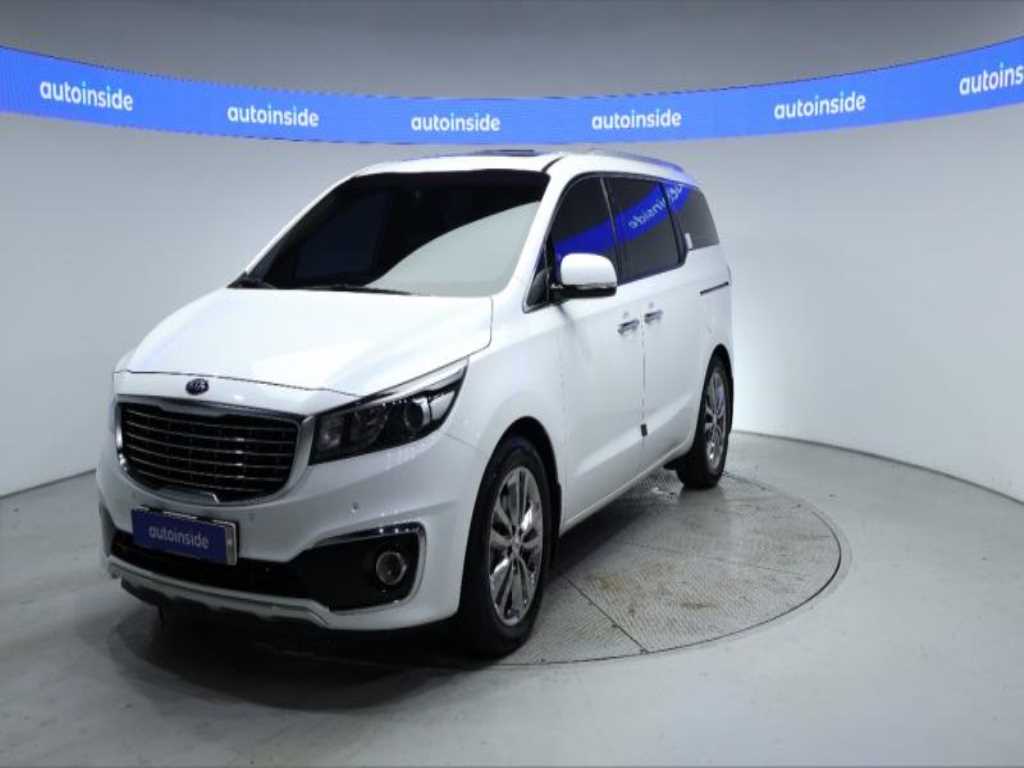 KIA Carnival 2017 - Importación desde Corea - HF Imports Iquique - Foto 1