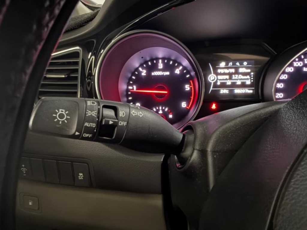 KIA Carnival 2015 Blanco - Importación desde Corea - HF Imports Iquique - Foto 16