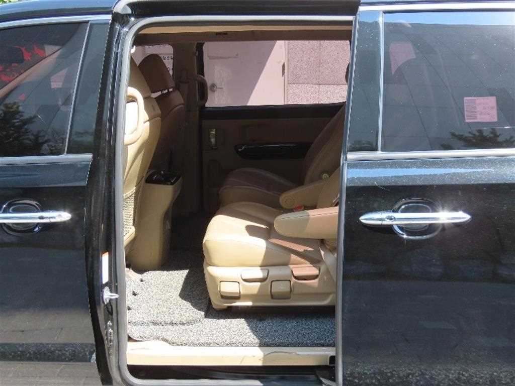 KIA Carnival 2018 - Importación desde Corea - HF Imports Iquique - Foto 16
