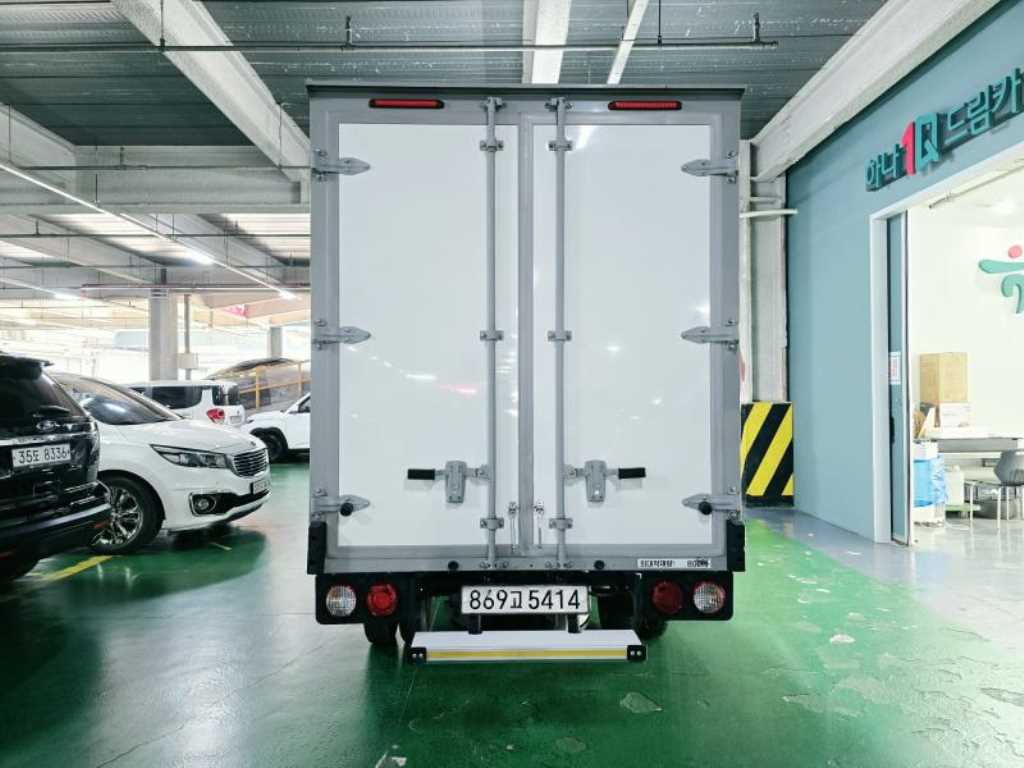 Small Truck Normal Box(High Deck) - Vista 10
