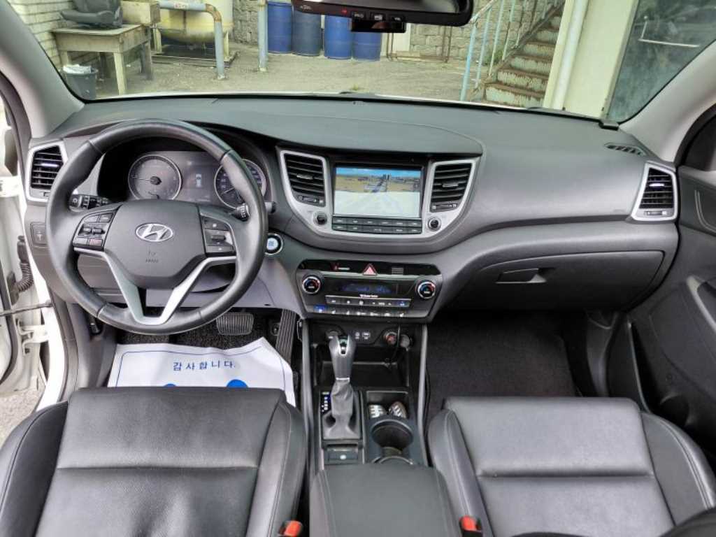 HYUNDAI Tucson 2016 Blanco - Importación desde Corea - HF Imports Iquique - Foto 18