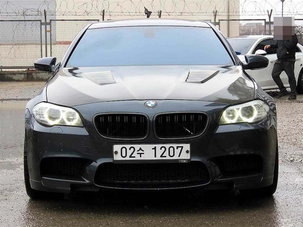 BMW 5 Series 2012 Gris - Importación desde Corea - HF Imports Iquique - Foto 1