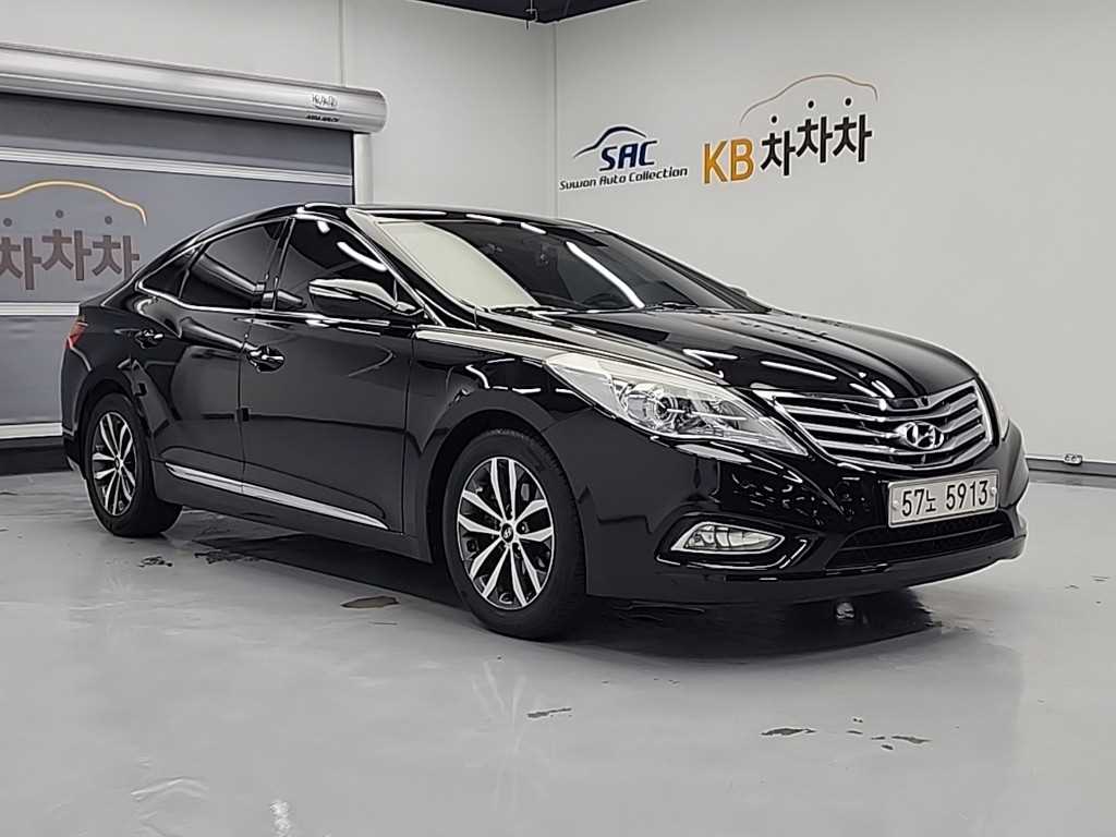 HYUNDAI Grandeur - Vista 6