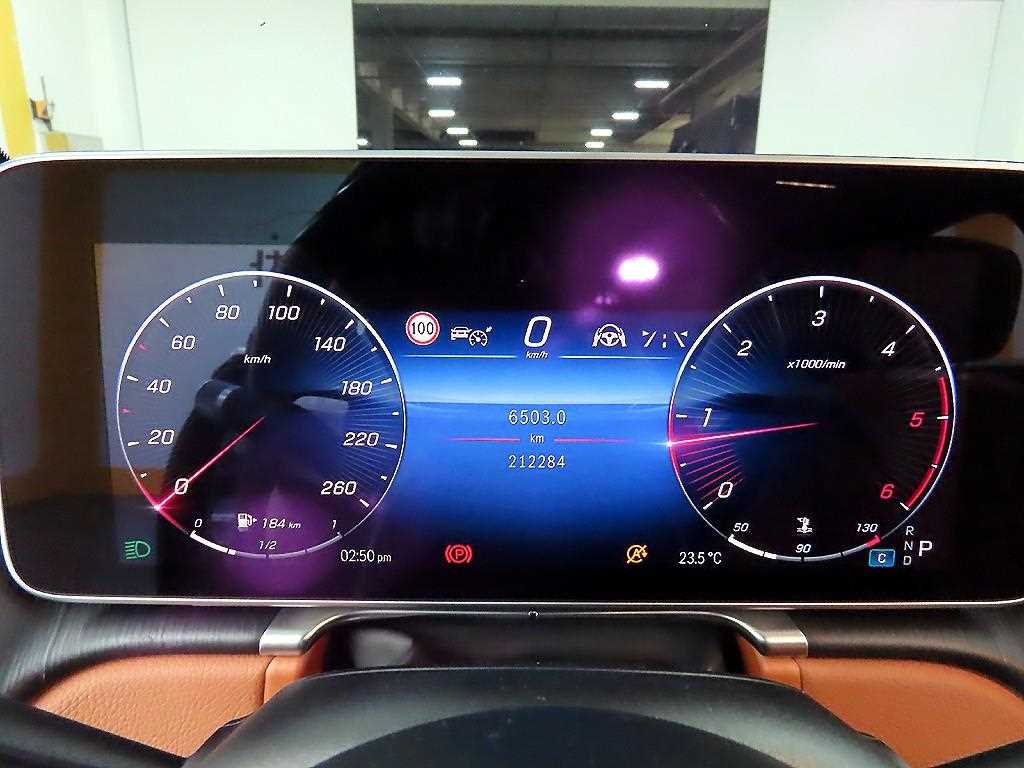 Mercedes Benz S Class - Vista 10