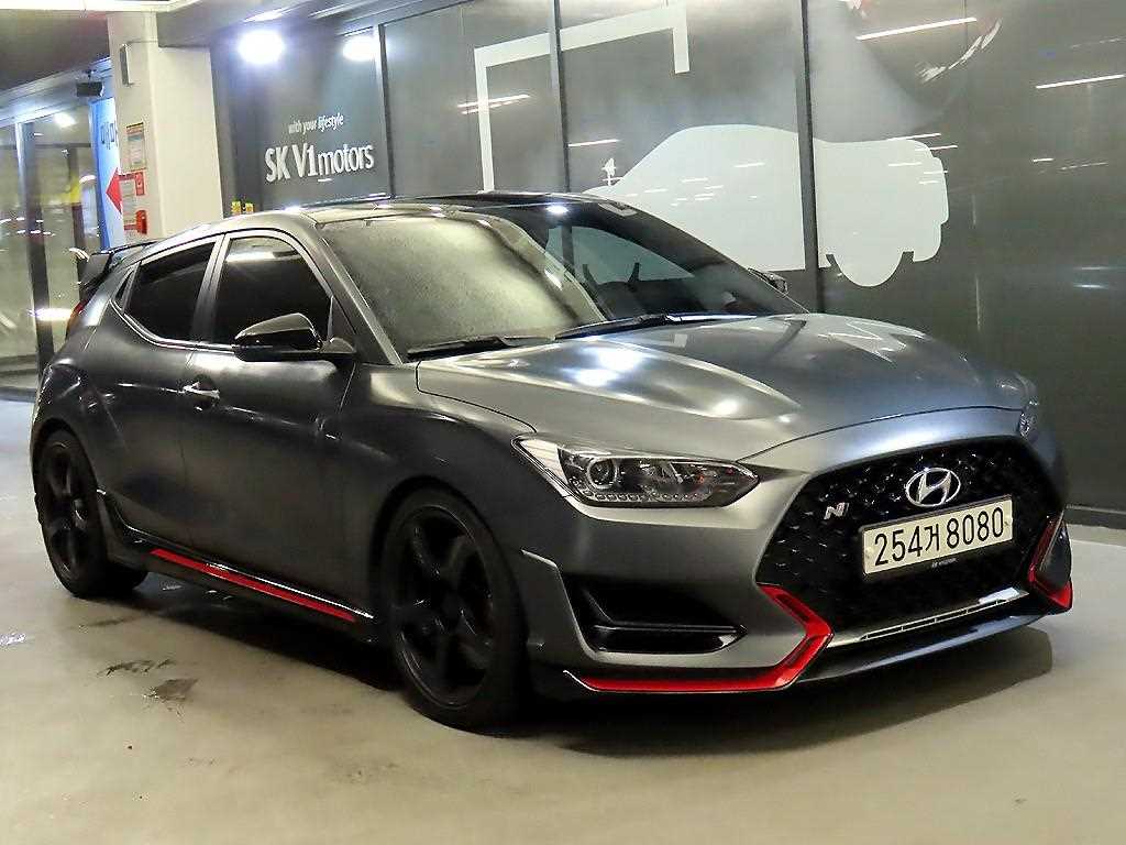 HYUNDAI Veloster