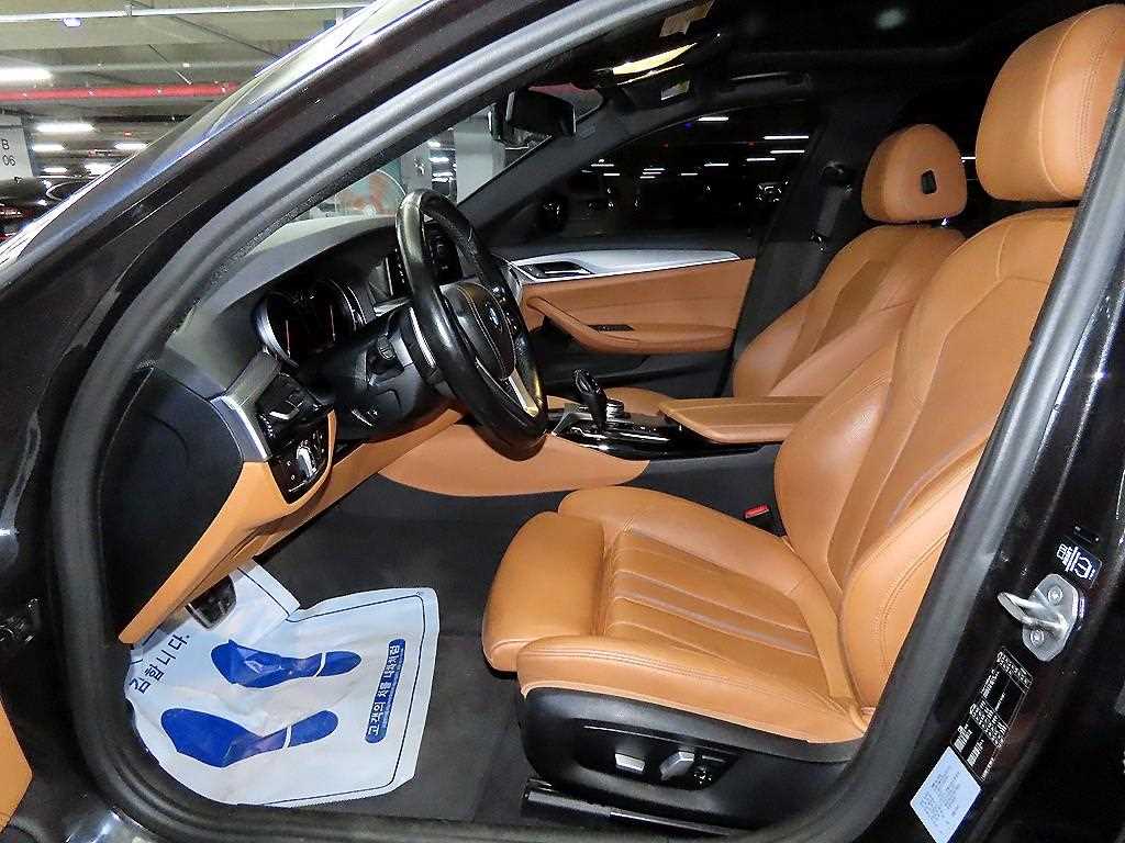 BMW 5 Series - Vista 8