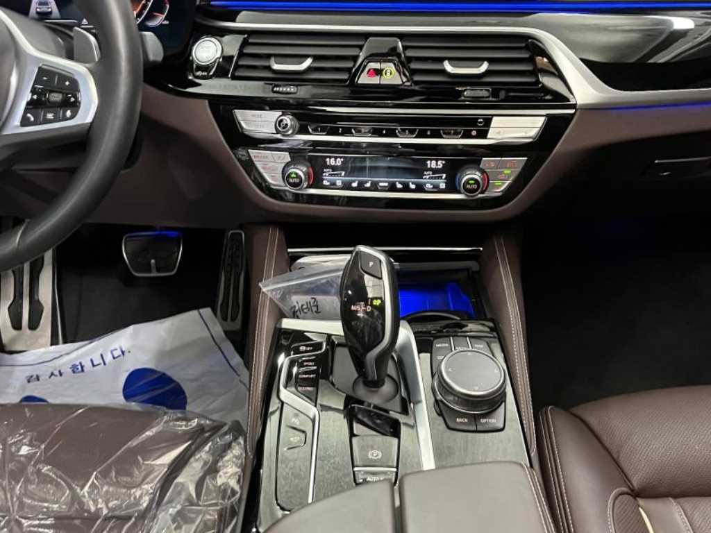 BMW 5 Series - Vista 12