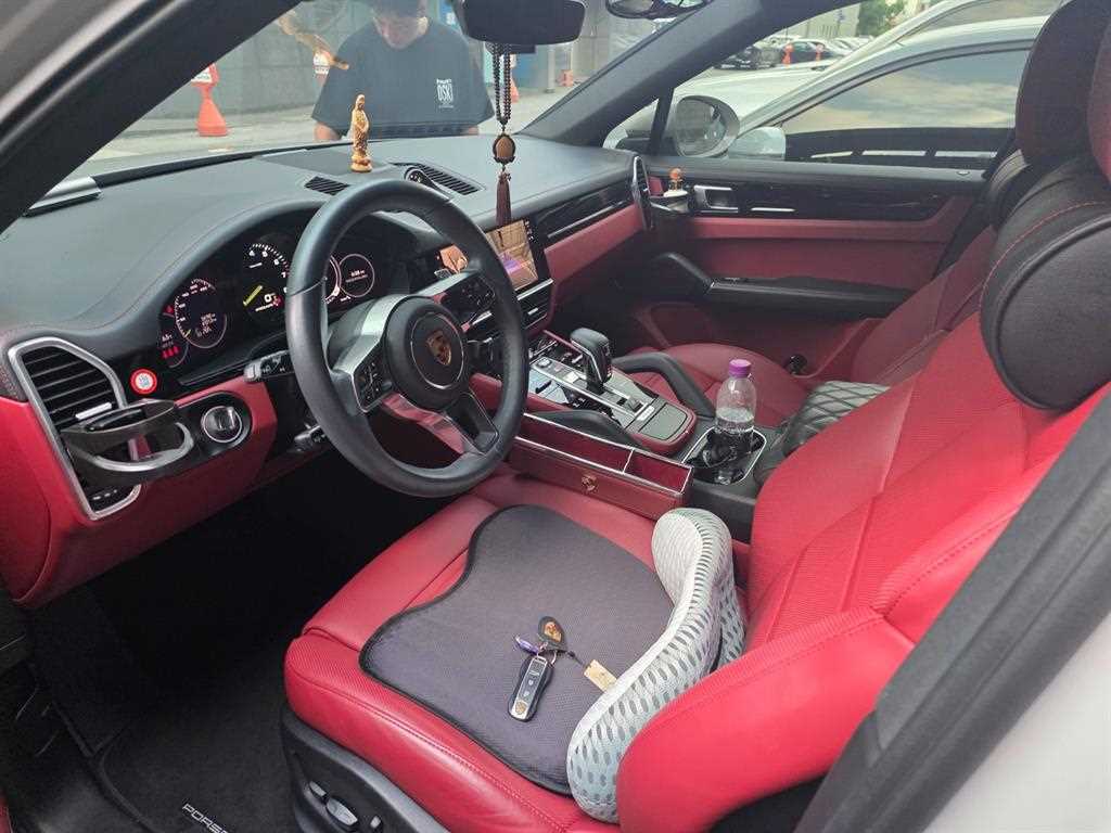 Porsche Cayenne - Vista 6